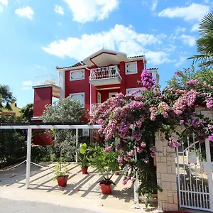 guesthouse-ava-rovinj.in-istria.net/